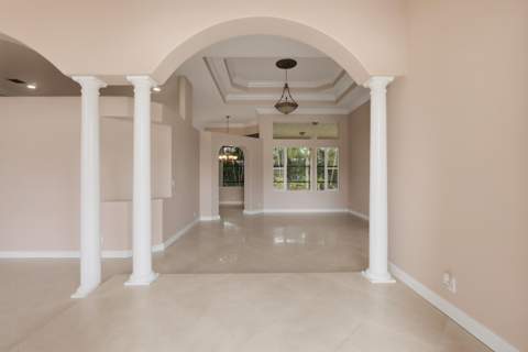 12082 Temple Boulevard, West Palm Beach FL - photo 9 of 67