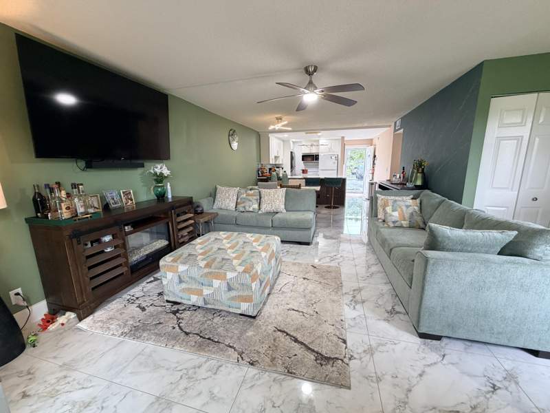 2 bedroom Condominium at 6161 NW 2nd Avenue #123, Boca Teeca, Boca Raton — photo 5