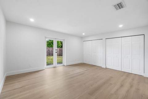 4879 Lincoln Road, Delray Beach FL - photo 15 of 29
