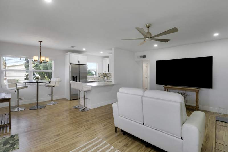 2 bedroom Condominium at 112 Salisbury #E, Salisbury Condos, West Palm Beach — photo 4