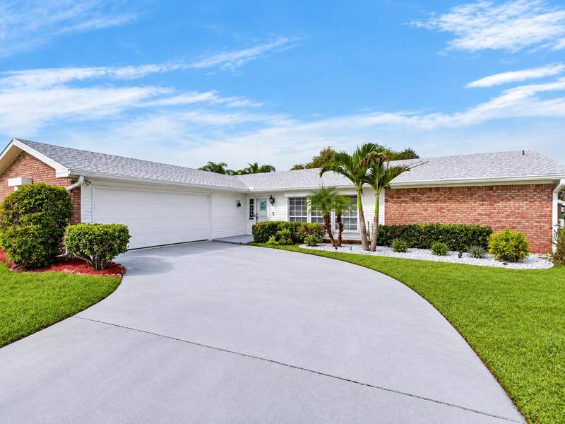 3 bedroom Single Family Residence at 2156 SE Harlow Street, South Port St Lucie Unit 4, Port St. Lucie — photo 2