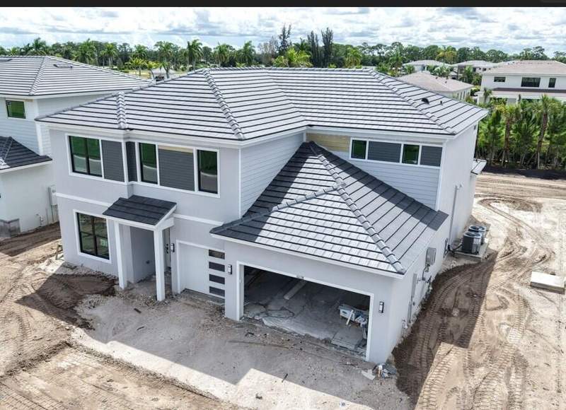 5 bedroom Single Family Residence at 10138 Amara Ranch Drive #132 Oakhurst, Amara, Lake Worth — photo 2