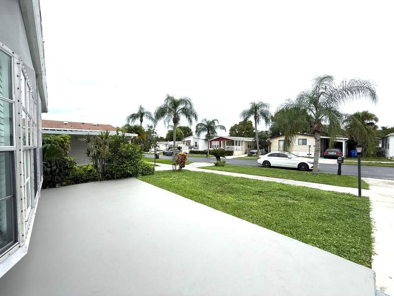 2 bedroom Manufactured Home at 3319 NW 64th Court, Tallowwood Isle, Coconut Creek — photo 2