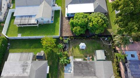 8201 NW 103rd Avenue, Tamarac FL - photo 15 of 121