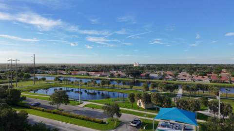 8201 NW 103rd Avenue, Tamarac FL - photo 22 of 121