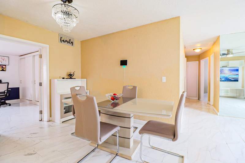 4 bedroom Single Family Residence at 219 NE 6th Avenue, Sutton Manor, Boynton Beach — photo 5