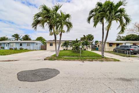 219 NE 6th Avenue, Boynton Beach FL - photo 10 of 10