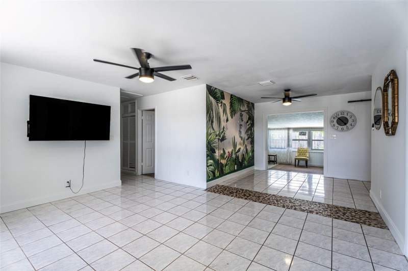 4 bedroom Single Family Residence at 12053 Colony Avenue, Palm Beach Cabana Colony 1, Palm Beach Gardens — photo 3