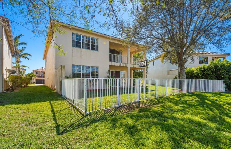 5 bedroom Single Family Residence at 10633 Old Hammock Way, Black Diamond Ph 2, Wellington — photo 4