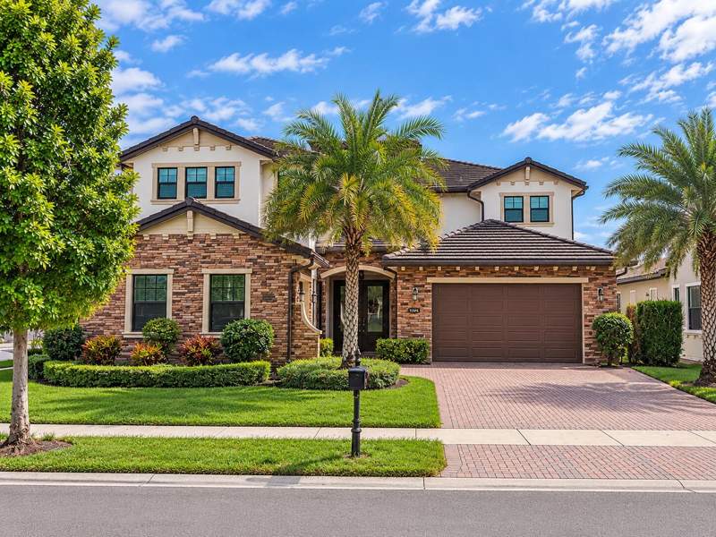 5 bedroom Single Family Residence at 10982 Pinnacle Way, Watercrest-42 Acres, Parkland — photo 2