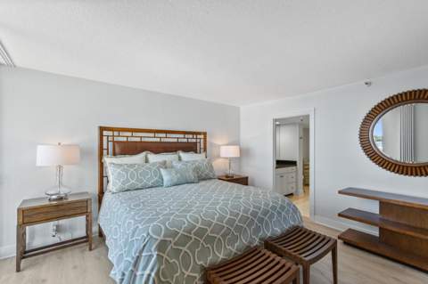 115 Lakeshore Drive #549, North Palm Beach FL - photo 11 of 58