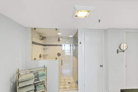 115 Lakeshore Drive #549, North Palm Beach FL - photo 12 of 58