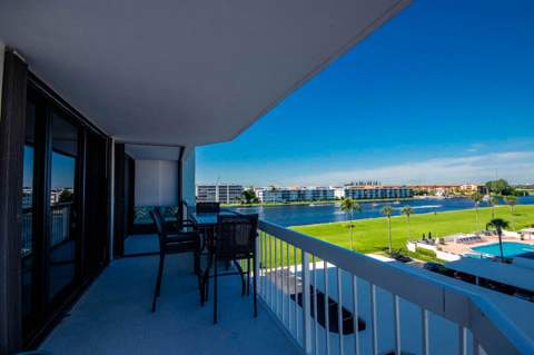 115 Lakeshore Drive #549, North Palm Beach FL - photo 19 of 58