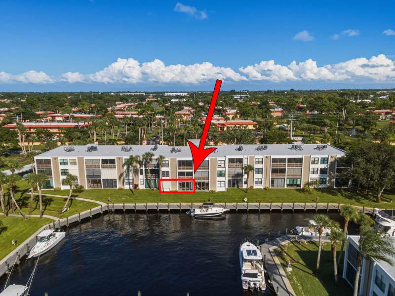 2 bedroom Condominium at 1950 SW Palm City Road #5-106, Circle Bay Yacht Club Condo, Stuart — photo 4
