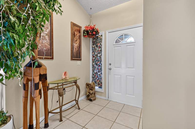 3 bedroom Single Family Residence at 1758 SE Duma Terrace, Port St Lucie Section 40, Port St. Lucie — photo 5