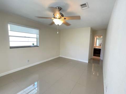 1304 SW 15th Street, Boynton Beach FL - photo 12 of 31