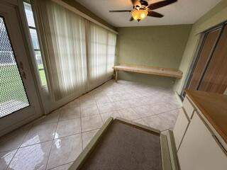 5253 Crystal Anne Drive, West Palm Beach FL - photo 10 of 18