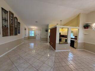 5253 Crystal Anne Drive, West Palm Beach FL - photo 9 of 18