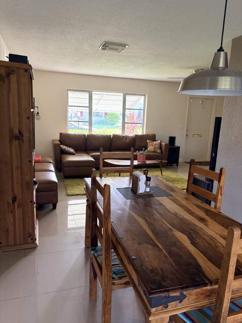 1304 SW 15th Street, Boynton Beach FL - photo 7 of 31