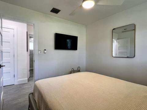317 NW 26th Court, Wilton Manors FL - photo 21 of 54