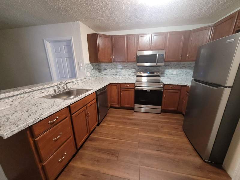 3 bedroom Single Family Residence at 8539 NW 23rd Manor, Forest Hills South, Coral Springs — photo 3