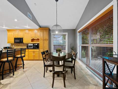 875 NW 83rd Drive, Coral Springs FL - photo 13 of 41