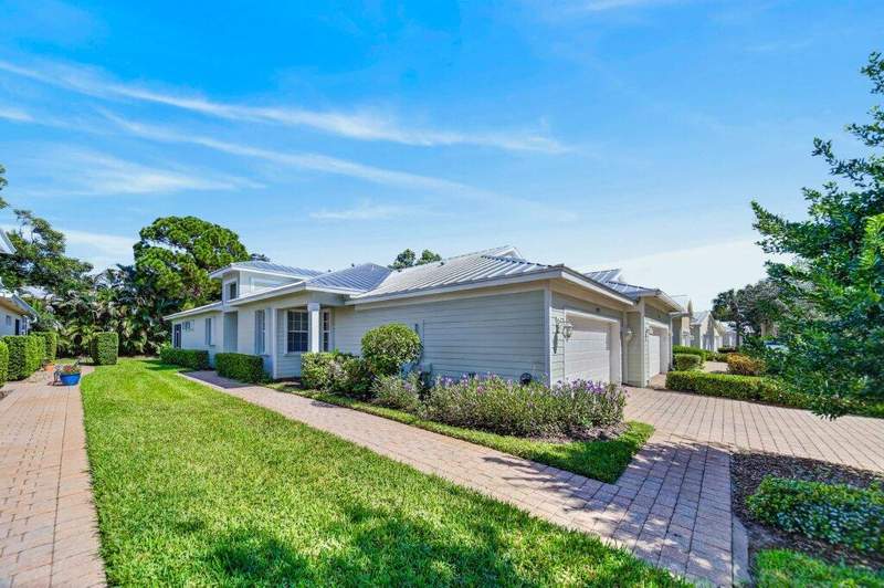3 bedroom Villa at 1559 SE Tidewater Place, Willoughby (Aka Willoughby Cay), Stuart — photo 2