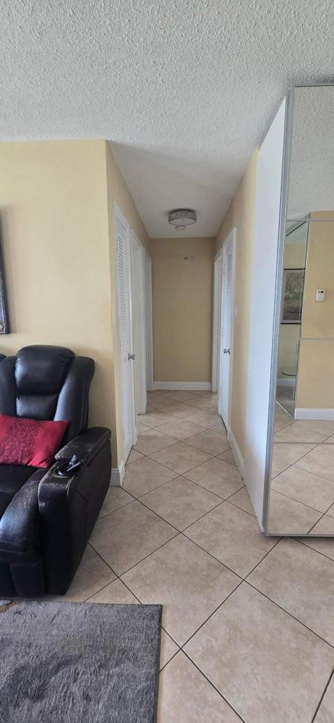 5719 NW 64th Way, Tamarac FL - photo 7 of 21