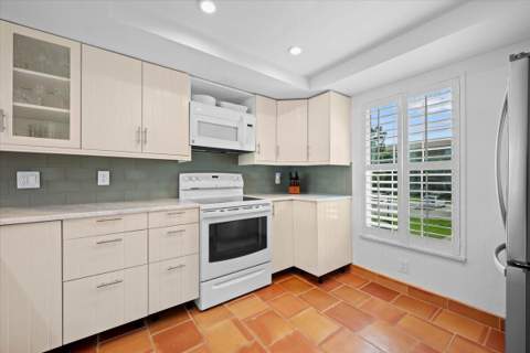 18350 SE Wood Haven Lane, Jupiter FL - photo 6 of 38
