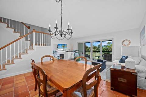 18350 SE Wood Haven Lane, Jupiter FL - photo 11 of 38