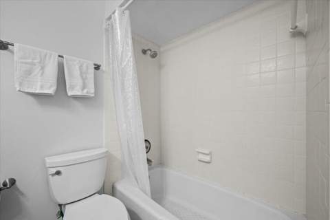 18350 SE Wood Haven Lane, Jupiter FL - photo 21 of 38