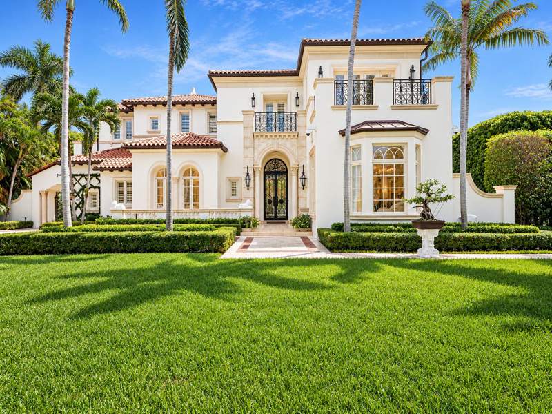 5 bedroom Single Family Residence at 1033 Seasage Drive, Seagate Ext, Delray Beach — photo 2
