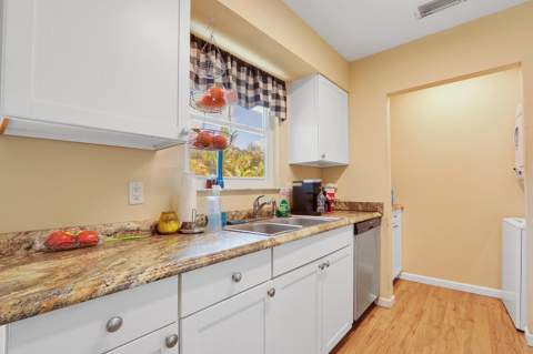 5275 SE Horizon Avenue, Stuart FL - photo 7 of 40