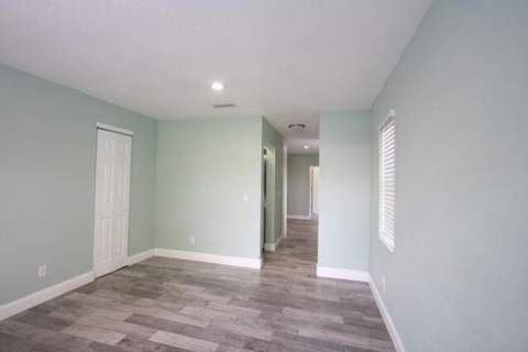 1141 Goldenrod Road, Wellington FL - photo 8 of 36