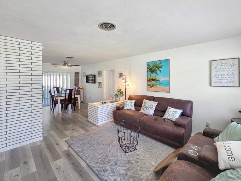 2 bedroom Single Family Residence at 775 Lomas Street, River Park Unit 3, Port St. Lucie — photo 3