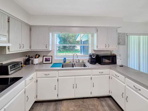 775 Lomas Street, Port St. Lucie FL - photo 6 of 21