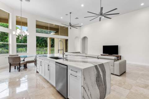 8126 Valhalla Drive, Delray Beach FL - photo 14 of 85