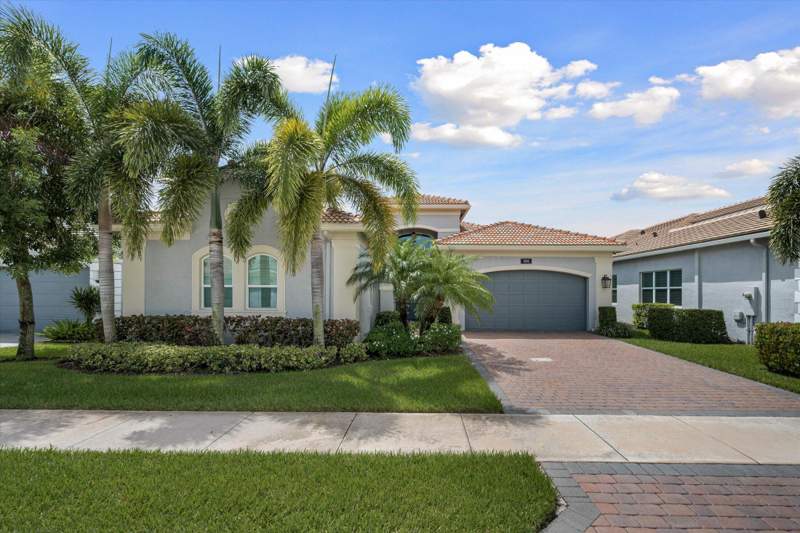 3 bedroom Single Family Residence at 8200 Majestic Mountain Drive, Valencia Cove Agr Pud South Pl, Boynton Beach — photo 2