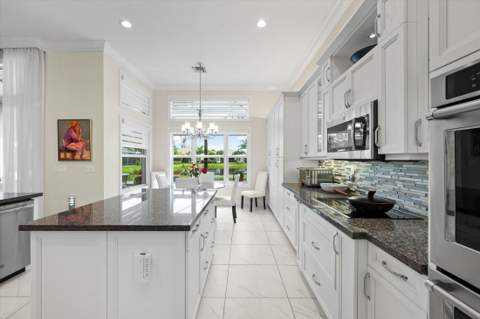 8200 Majestic Mountain Drive, Boynton Beach FL - photo 16 of 59