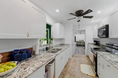 13885 157th Court, Jupiter Farms FL - photo 12 of 38