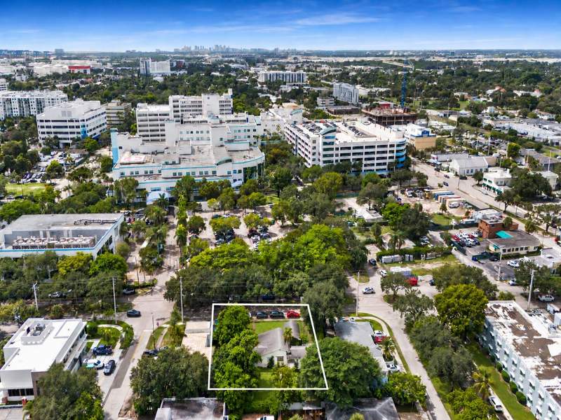 3 bedroom Single Family Residence at 111 SE 14th Street, Croissant Park, Fort Lauderdale — photo 3