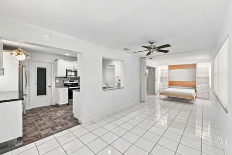 1003 SW 17th Street, Boynton Beach FL - photo 15 of 35
