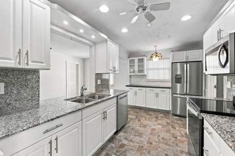 1003 SW 17th Street, Boynton Beach FL - photo 18 of 35
