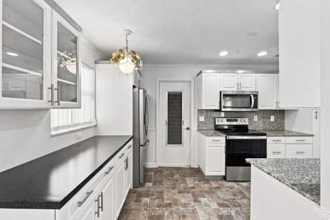 1003 SW 17th Street, Boynton Beach FL - photo 20 of 35