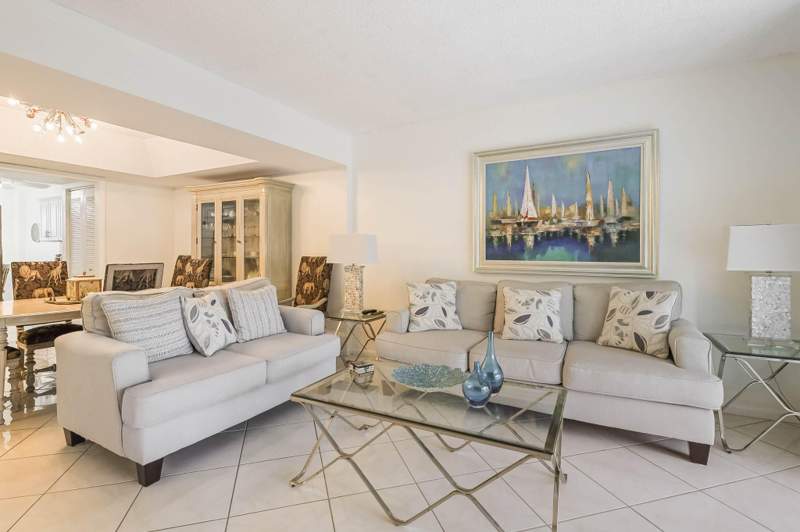 2 bedroom Condominium at 6850 10th Avenue #206, Carlisle At Poinciana Condo, Lake Worth — photo 2