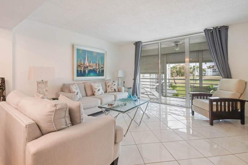 2 bedroom Condominium at 6850 10th Avenue #206, Carlisle At Poinciana Condo, Lake Worth — photo 3