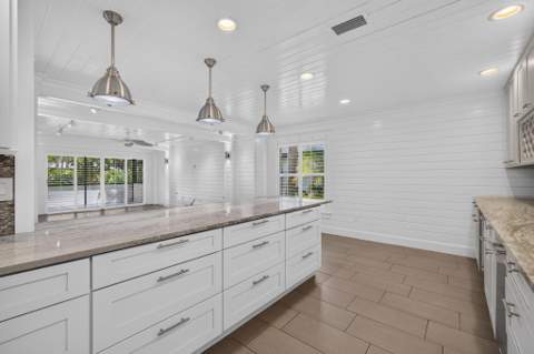 338 SW Indian Groves Drive, Stuart FL - photo 10 of 38