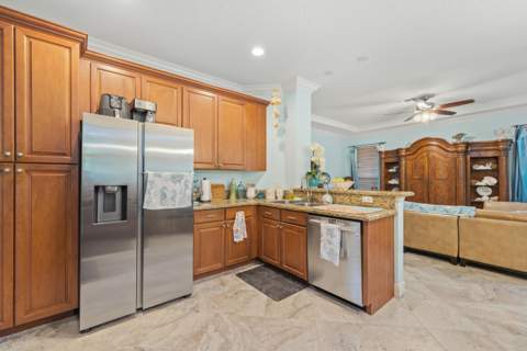 5808 Spring Lake Terrace, Fort Pierce FL - photo 8 of 48
