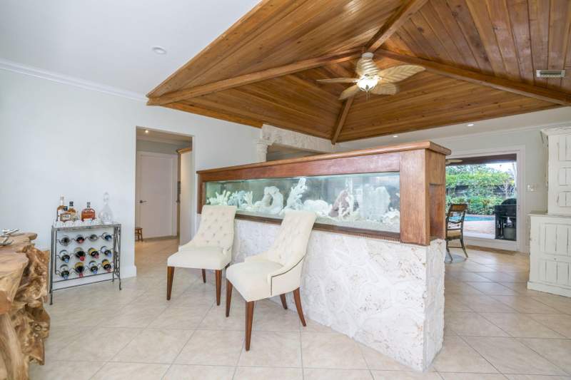 4 bedroom Single Family Residence at 1808 N M Street, North Lake Worth, Lake Worth Beach — photo 2