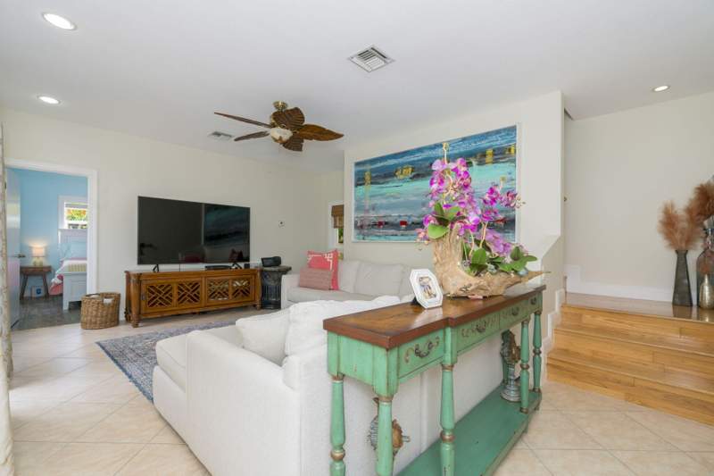 4 bedroom Single Family Residence at 1808 N M Street, North Lake Worth, Lake Worth Beach — photo 5